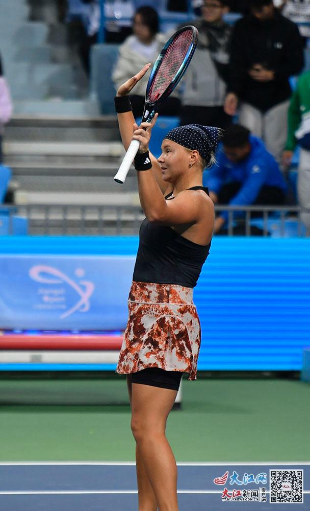 与其他选手 与其他选手